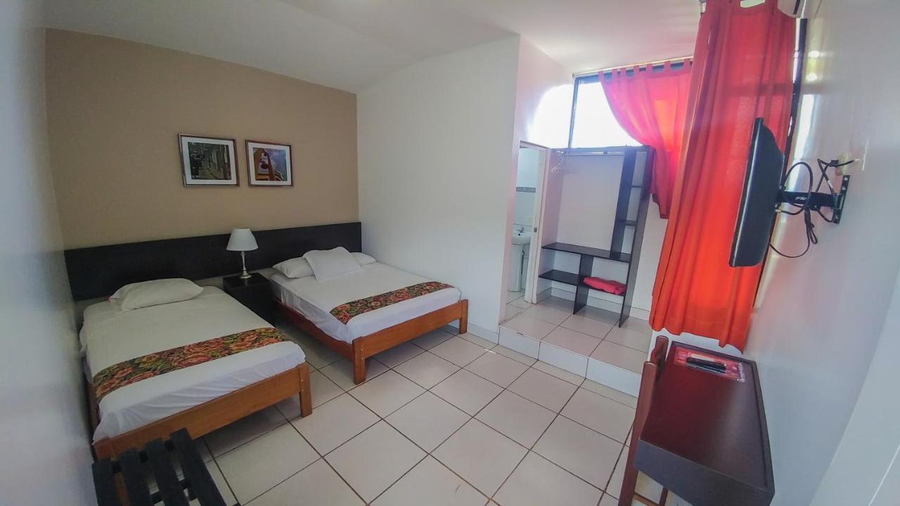 Centrika Hotel Tarapoto Buitenkant foto