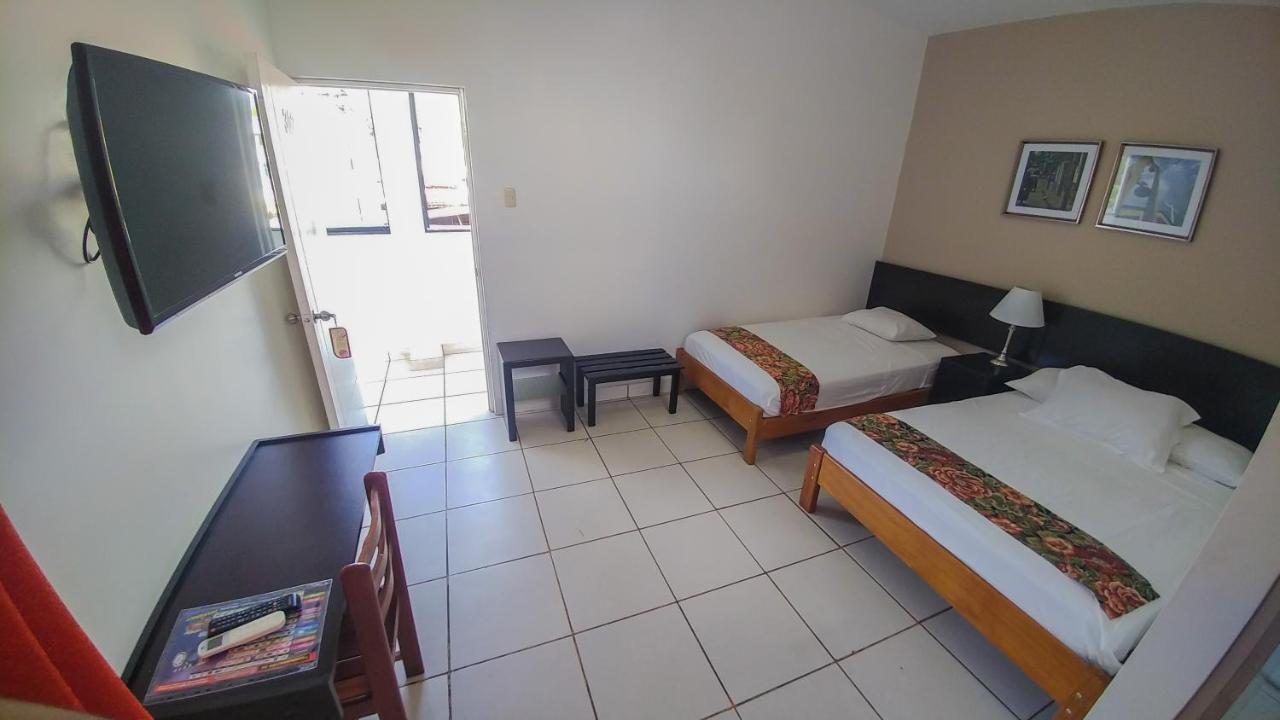 Centrika Hotel Tarapoto Buitenkant foto