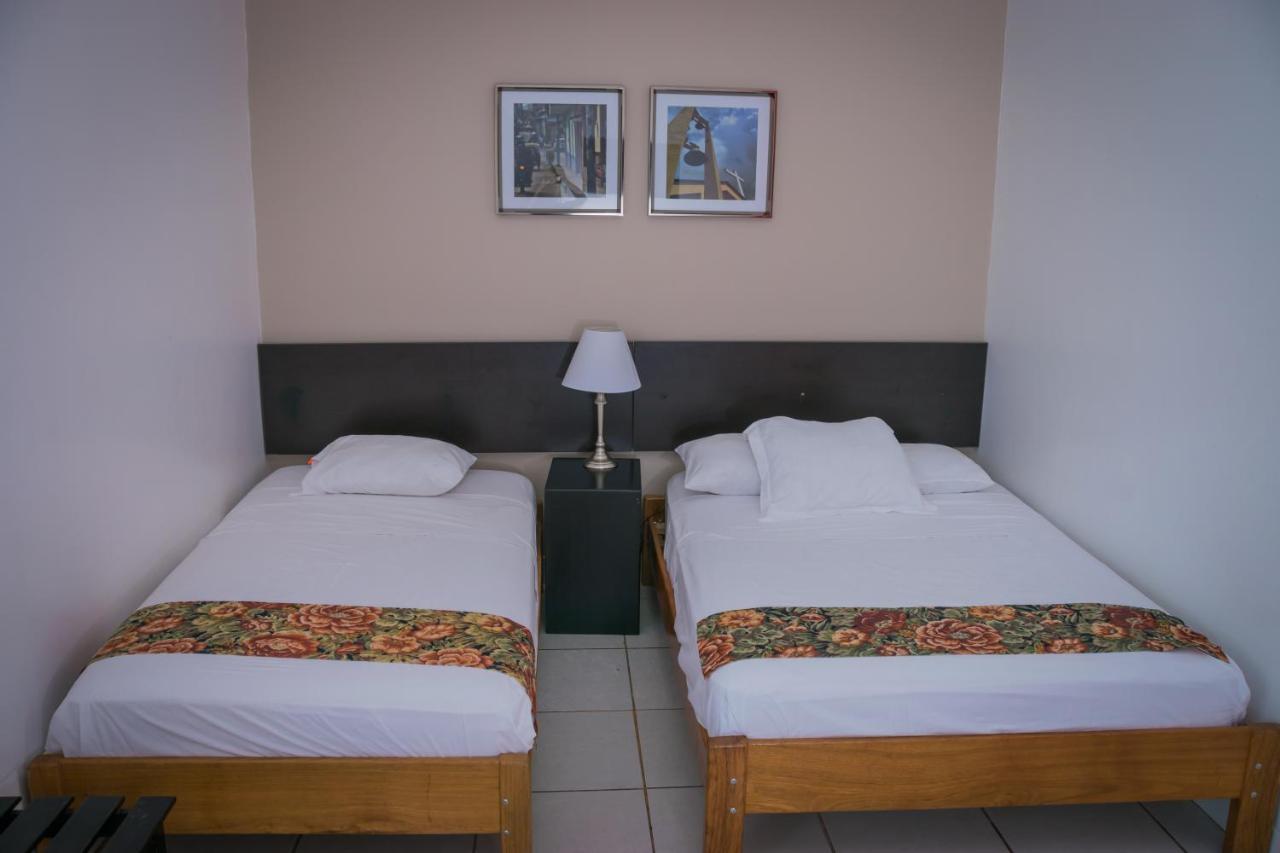 Centrika Hotel Tarapoto Buitenkant foto
